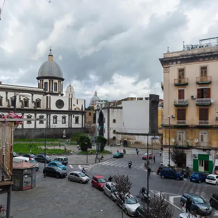 Il Vicoletto Del Castello Affittacamere Napoli