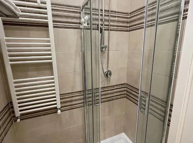 Il Vicoletto Del Castello Гостевой дом Неаполь