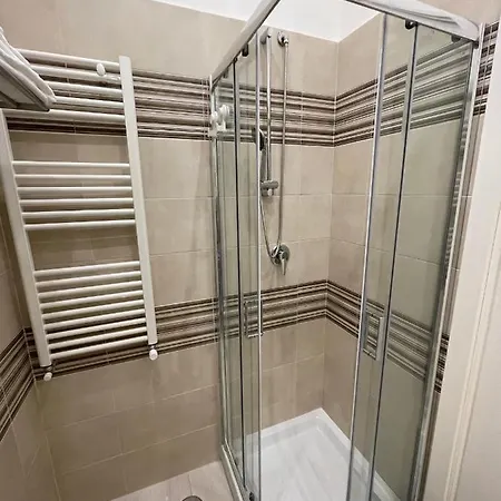 Il Vicoletto Del Castello Pensión Nápoles