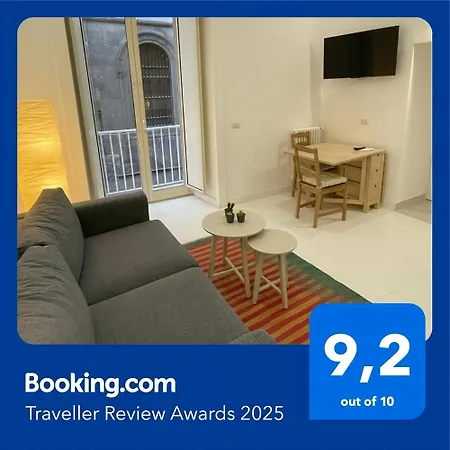 Il Vicoletto Del Castello 4* Nápoles